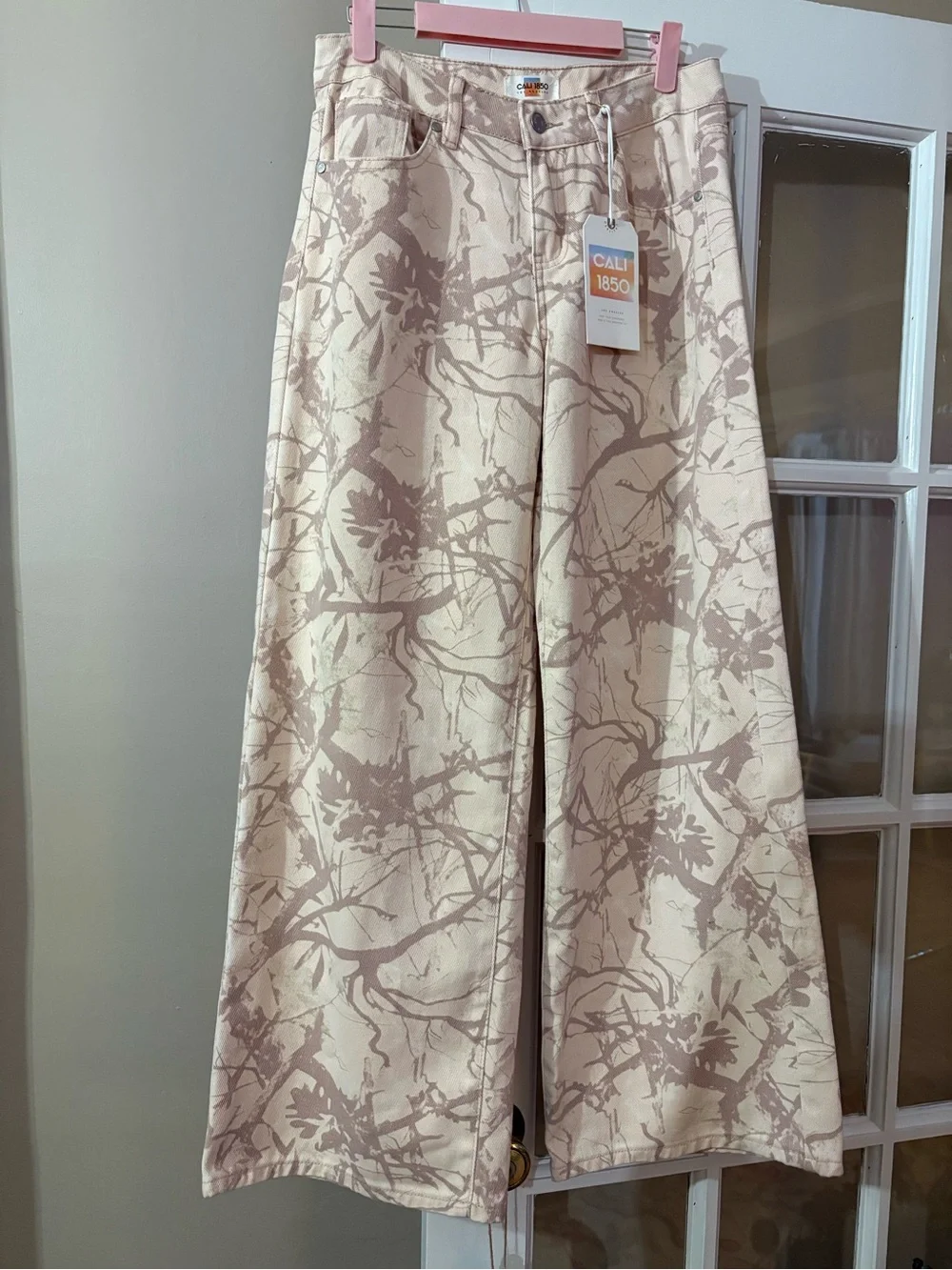 NWT- Wide Leg High-Rise Jeans - Beige Camo Tree Branch Print